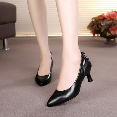 侨瑾QJ 真皮黑色高跟鞋秋新款女鞋尖头单鞋O